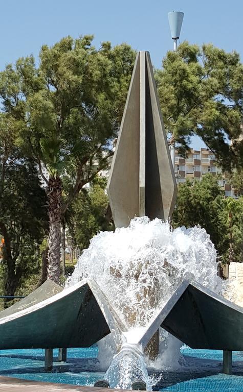 Netanya Motel Pierre Bagian luar foto
